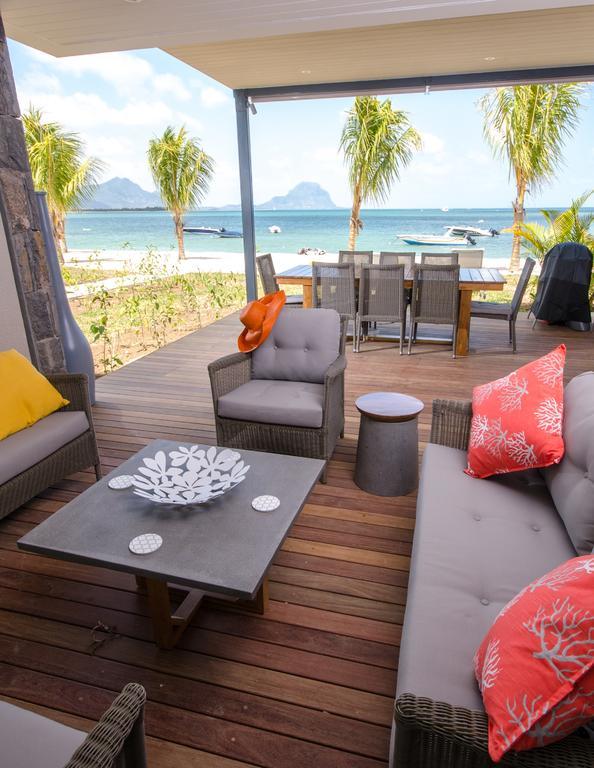 L'Escale 3 Bedrooms Sea View And Beachfront Suite By Dream Escapes Tamarin Exterior photo